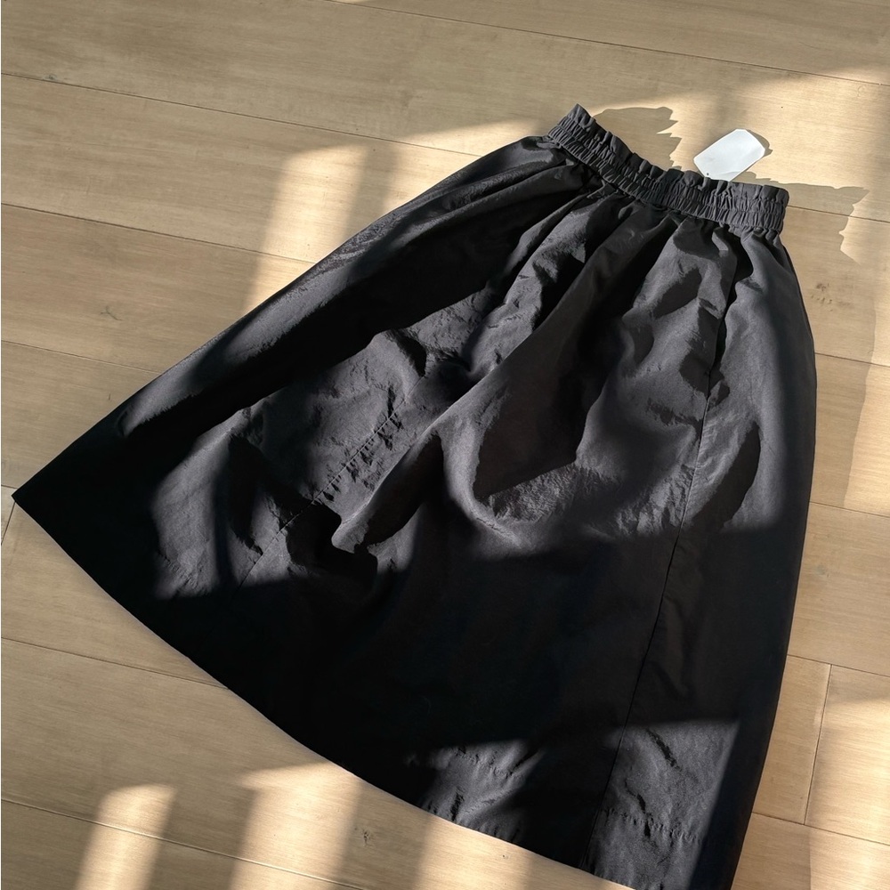H&M flowy skirt